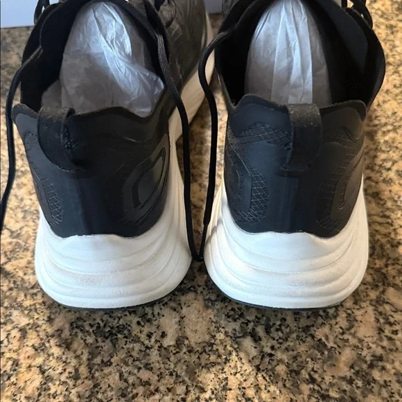 APL Men's Streamline Black and White Shoes - Picture 4 of 12